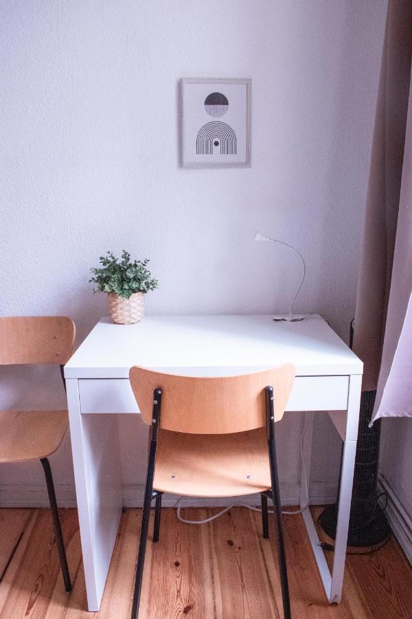 Homestay Artsy For 2 In Prenzlauer Berg - Ideal In Shared Flat *