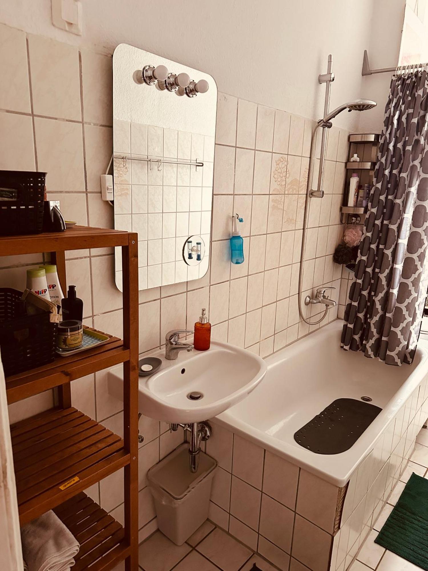 Artsy For 2 In Prenzlauer Berg - Ideal In Shared Flat Homestay Berlin
